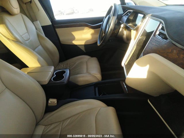 Tesla Model X 90d/75d/100d 2017 5YJXCDE24HF043017 Image 5