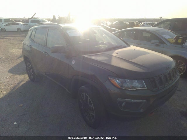 2019 Jeep Compass, VIN: 3C4NJDDB1KT627916