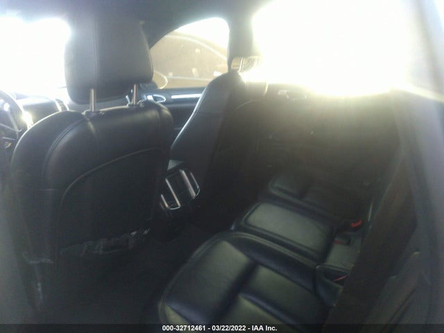 2016 Porsche Cayenne, VIN: WP1AF2A25GKA42157