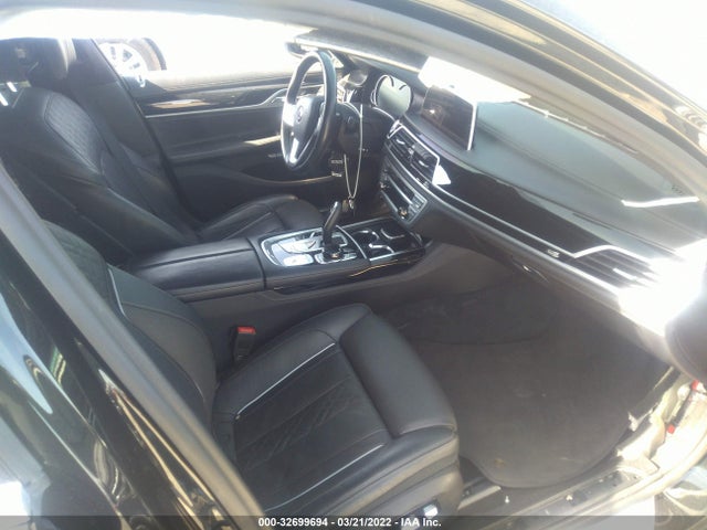 2018 BMW 7 Series, VIN: WBA7F2C56JG856148