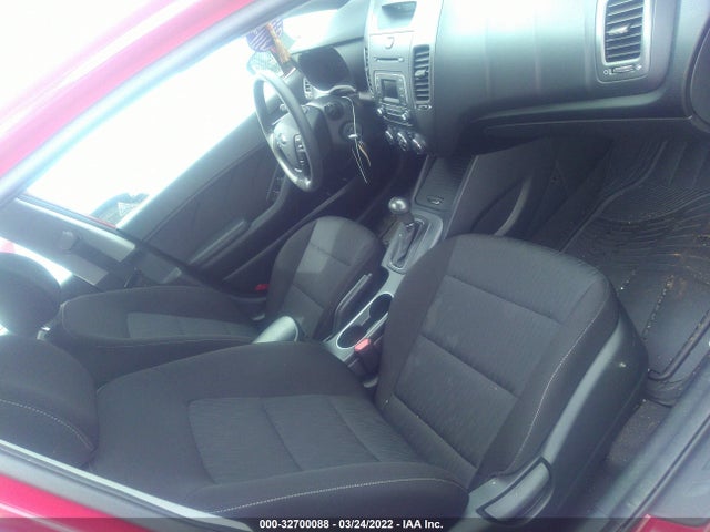 2016 Kia Forte, VIN: KNAFK4A64G5568177