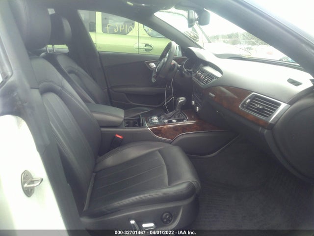 2016 Audi A7, VIN: WAU2GAFC2GN023804