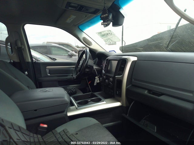 2015 RAM 1500 VIN: 1C6RR6LT4FS639881