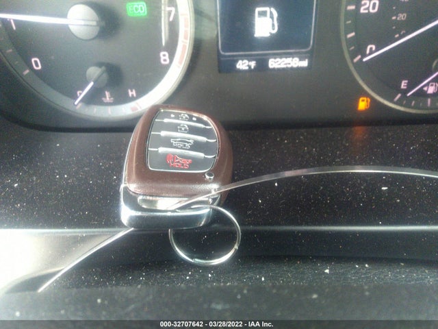 2017 HYUNDAI SONATA VIN: 5NPE34AF8HH543683