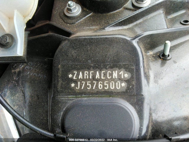 2018 Alfa Romeo Giulia, VIN: ZARFAECN1J7576500