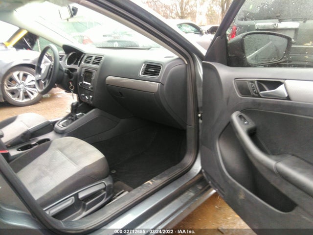 3VW2B7AJ2HM260165 Volkswagen Jetta 1.4t S