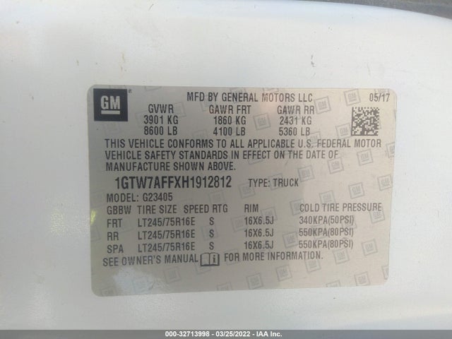 2017 GMC Savana, VIN: 1GTW7AFFXH1912812
