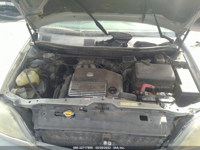 JT6HF10U2Y0095576 Lexus RX 300