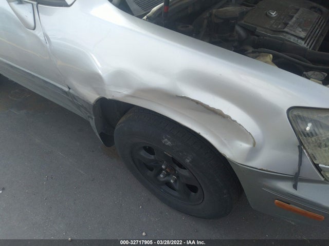 JT6HF10U2Y0095576 Lexus RX 300