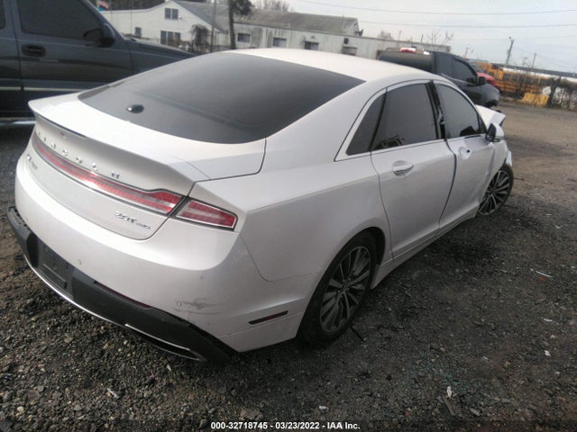Lincoln MKZ 2018 3LN6L5D94JR622265 Image 4