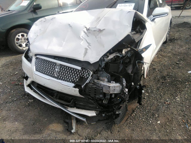 Lincoln MKZ 2018 3LN6L5D94JR622265 Image 6