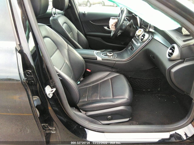 55SWF4JB9HU206834 Mercedes-Benz C-class C 300