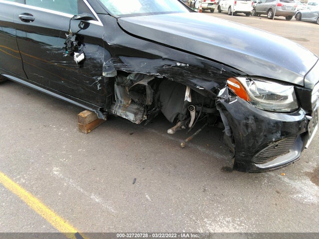 55SWF4JB9HU206834 Mercedes-Benz C-class C 300