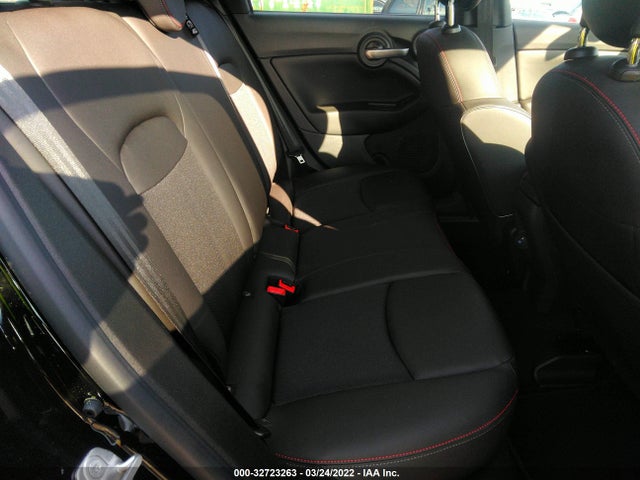 2021 Fiat 500X, VIN: ZFBNF3C13MP942506