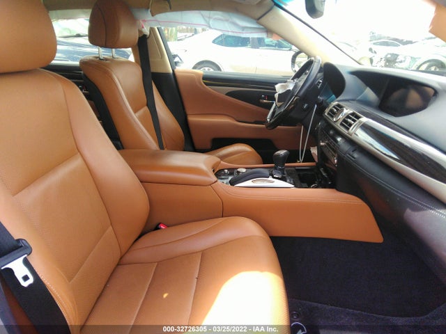 2016 Lexus LS, VIN: JTHBL5EF7G5140732