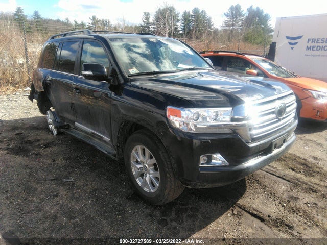 2019 Toyota Land Cruiser, VIN: JTMCY7AJ3K4085398