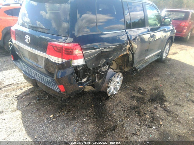 2019 Toyota Land Cruiser, VIN: JTMCY7AJ3K4085398