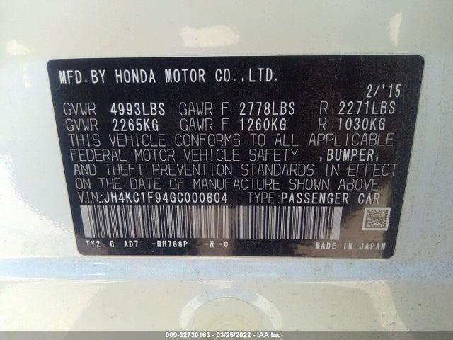 2016 Acura RLX, VIN: JH4KC1F94GC000604