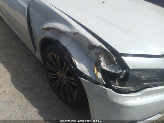 Chrysler 300 300s 2014 2C3CCABG7EH190004 Image 6