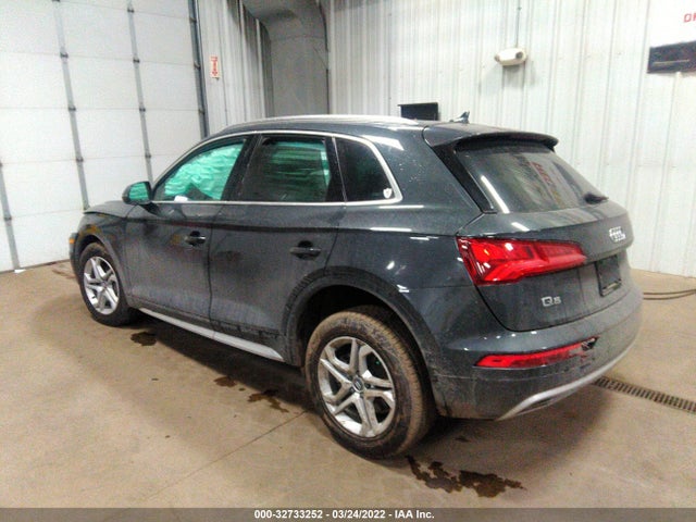 WA1BNAFY0J2091994 Audi Q5 Premium Plus