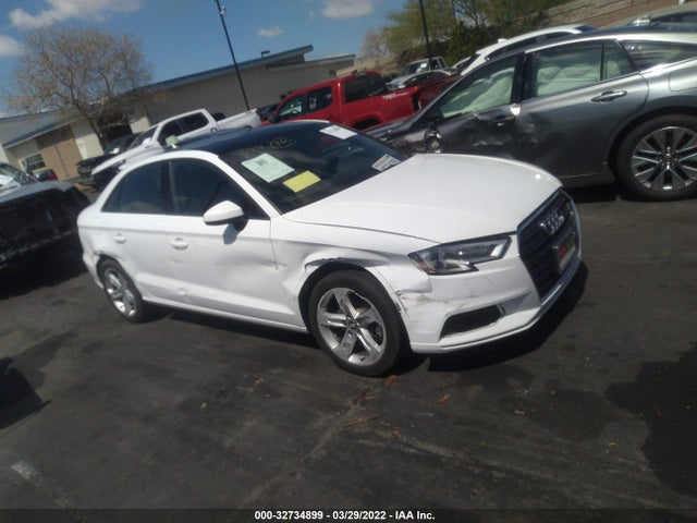 2018 Audi A3, VIN: WAUAUGFF6J1059169