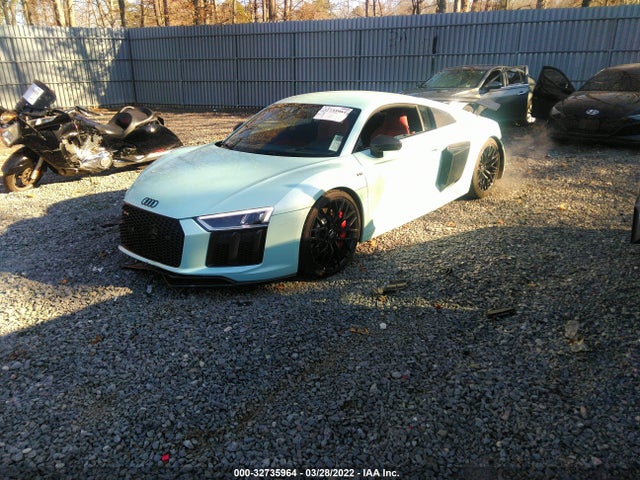 2018 Audi R8, VIN: WUABAAFX7J7902303