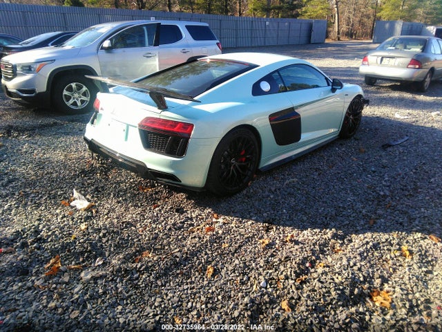 2018 Audi R8, VIN: WUABAAFX7J7902303
