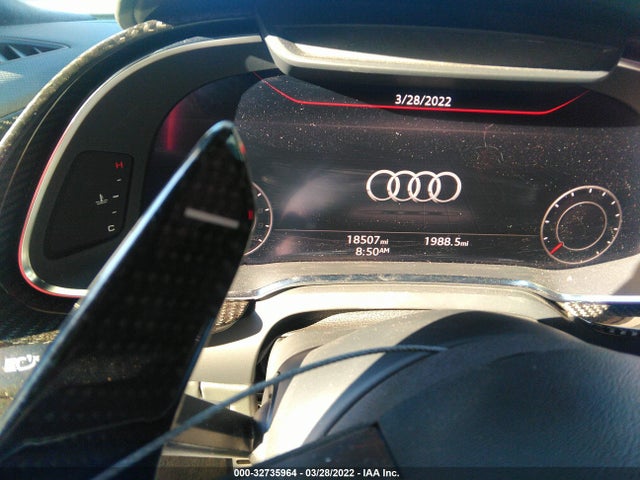 2018 Audi R8, VIN: WUABAAFX7J7902303