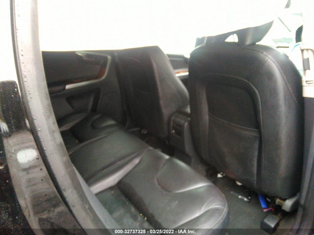 2017 Volvo XC60, VIN: YV440MRU0H2162156