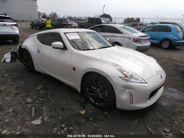 2017 Nissan Z, VIN: JN1AZ4EHXHM954701
