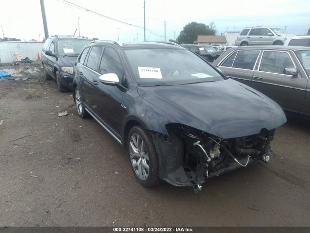 2017 Volkswagen Golf, VIN: 3VWH17AU5HM513468