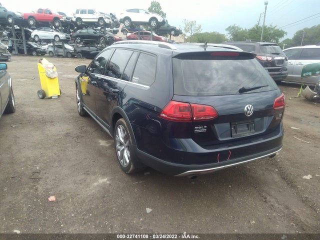 2017 Volkswagen Golf, VIN: 3VWH17AU5HM513468