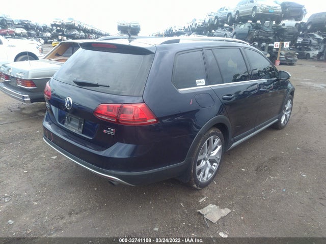 2017 Volkswagen Golf, VIN: 3VWH17AU5HM513468