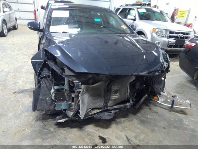2015 Kia Cadenza, VIN: KNALN4D73F5171881