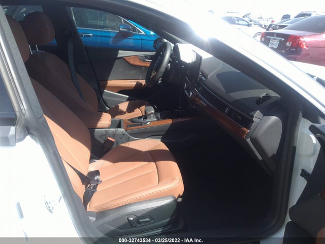 2022 Audi A5, VIN: WAUABCF5XNA004526