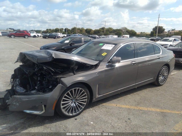 2020 BMW 7 Series, VIN: WBA7T2C0XLCD73689