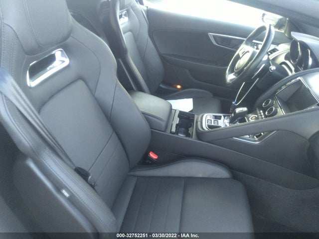 2018 Jaguar F-TYPE, VIN: SAJDF1FV0JCK50204
