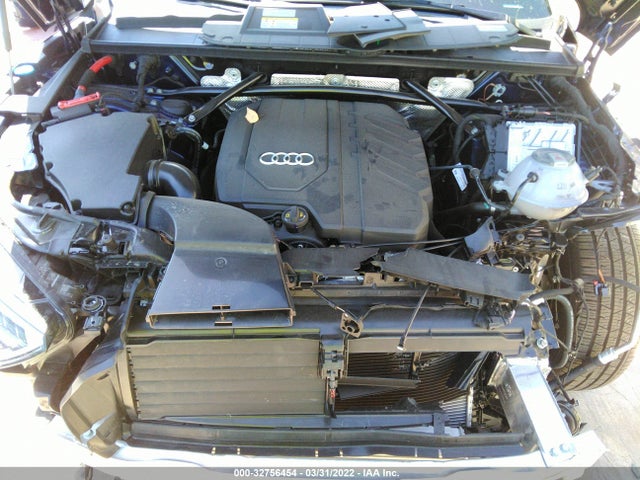 2022 Audi Q5, VIN: WA1GAAFY5N2002136