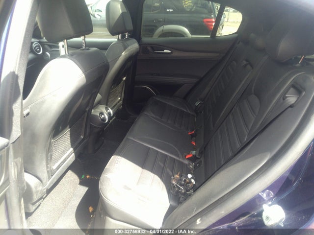 2018 Alfa Romeo Stelvio, VIN: ZASFAKNN6J7B81810
