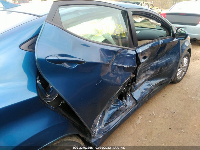 2015 Hyundai Elantra, VIN: KMHDH4AE5FU387928