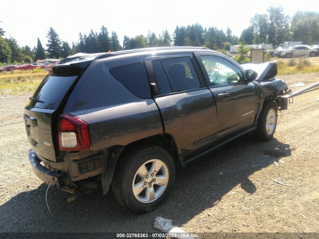 1C4NJCEA5GD620156 Jeep Compass Latitude