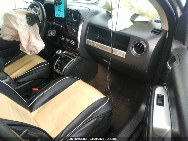 1C4NJCEA5GD620156 Jeep Compass Latitude