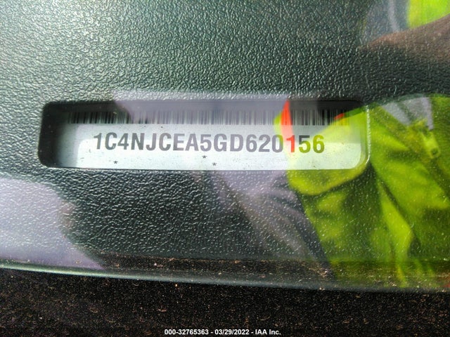 1C4NJCEA5GD620156 Jeep Compass Latitude