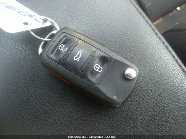 3VWD07AJ4FM408960 Volkswagen Jetta Sedan 1.8t Se