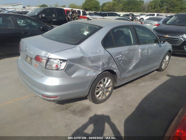 3VWD07AJ4FM408960 Volkswagen Jetta Sedan 1.8t Se