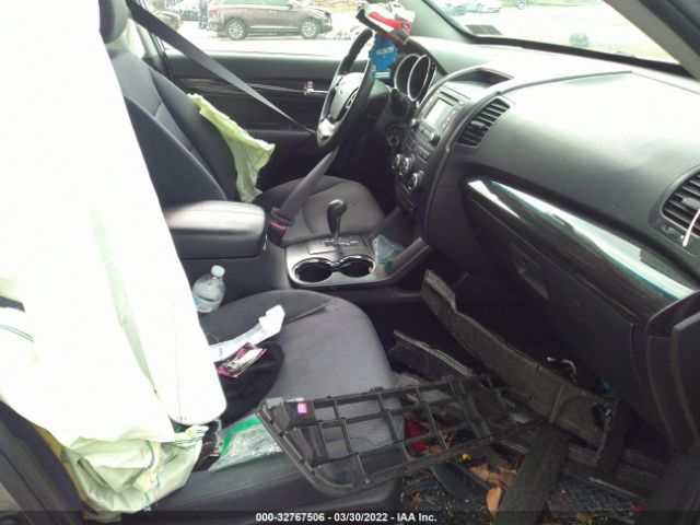 5XYKT3A63DG355278 KIA SORENTO LX