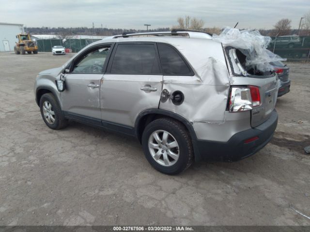 5XYKT3A63DG355278 KIA SORENTO LX