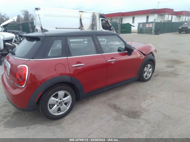 2015 Mini Cooper, VIN: WMWXS5C52FT833459