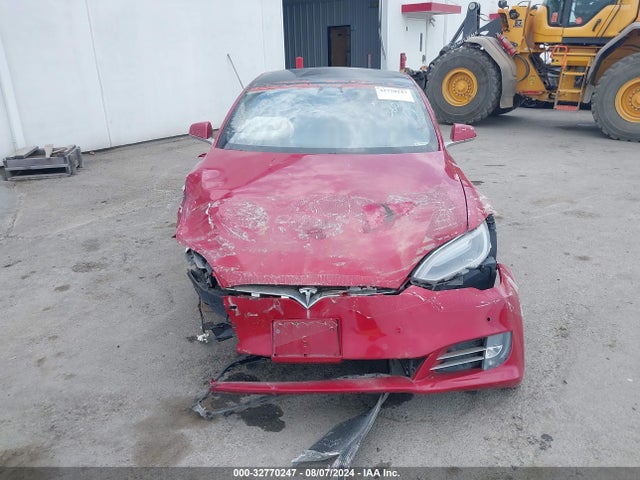 5YJSA1E18HF213739 Tesla Model S 60/75