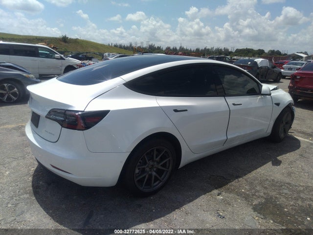 Tesla Model 3 Long Range 2022 5YJ3E1EB7NF105710 Image 5